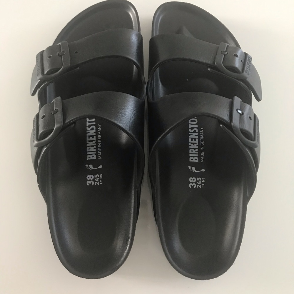 Birkenstock Arizona sandals- NWT size 38